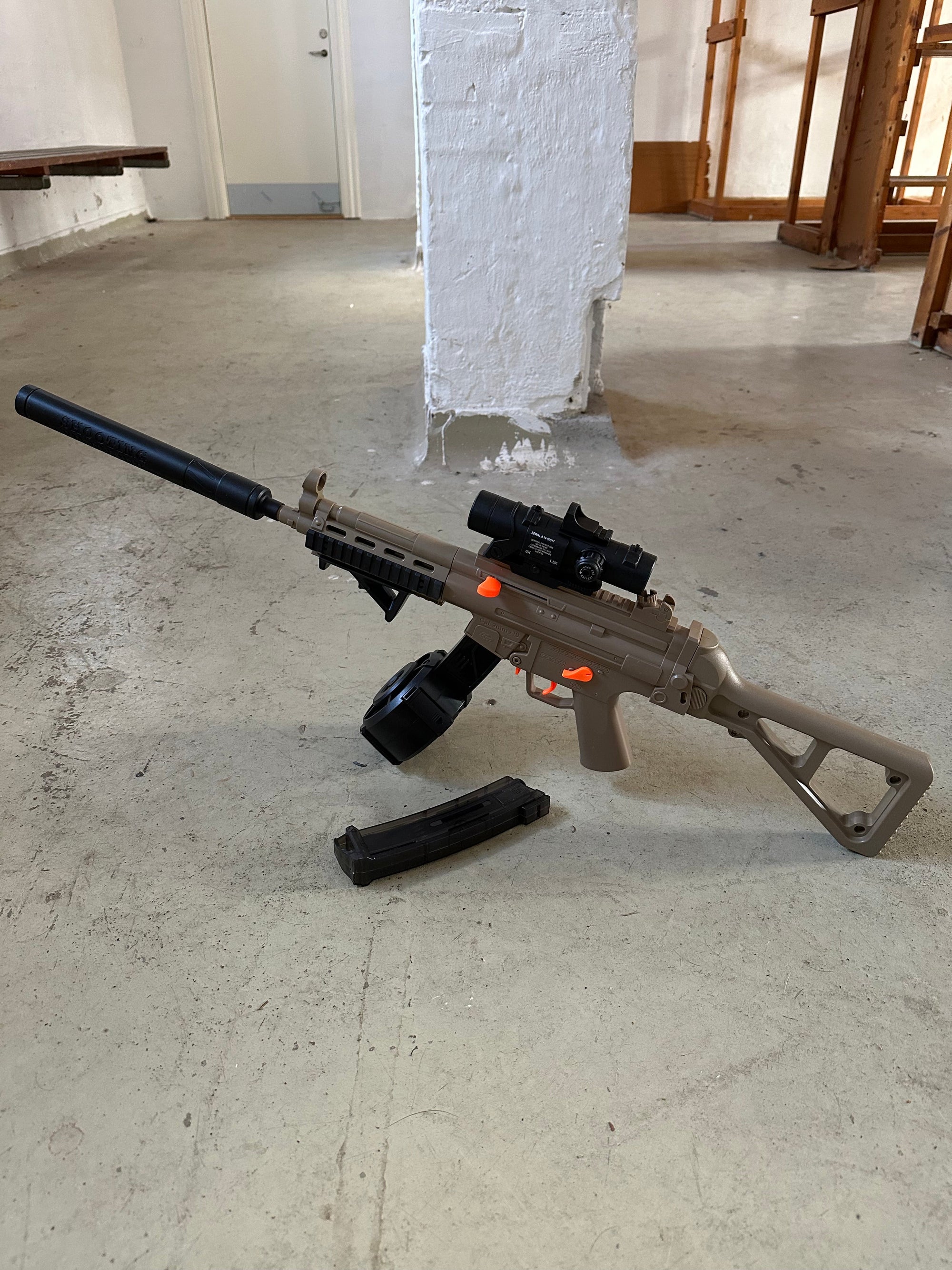 UMP - Elektrisk Gelblaster Gevär